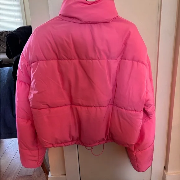 Pink puffer jacket - Picture 4 of 4
